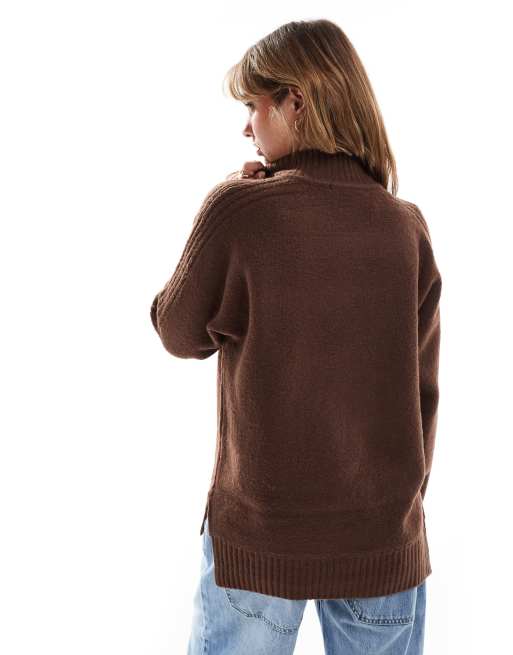 Jersey marrón oscuro extragrande con cuello alto de Threadbare, 3 de 4