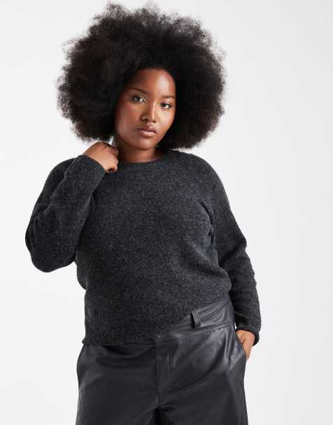 Jersey negro con cuello redondo de punto suave de Vero Moda Curve - view 1