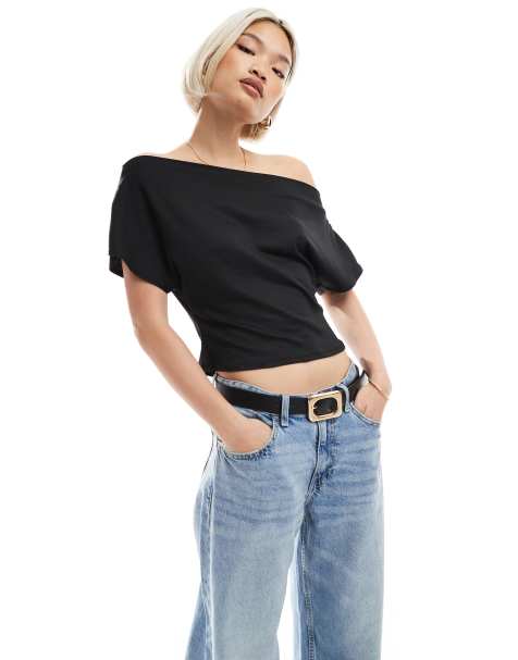Jersey negro con escote Bardot de Miss Selfridge - view 1