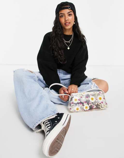 Jersey negro con manga larga de murciélago de Miss Selfridge