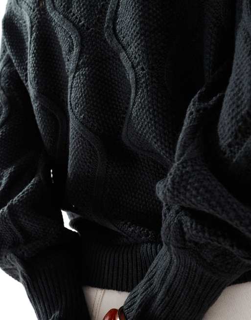 Jersey negro de punto con cuello de pico y detalle de croché de Vila, 4 de 4