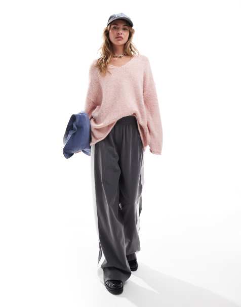 Jersey rosa extragrande con cuello de pico de punto suelto de ASOS DESIGN - view 1