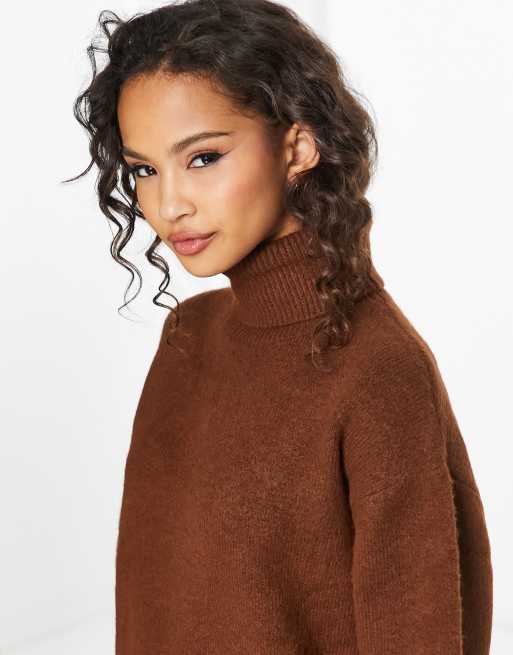 Jersey teja con cuello vuelto y bajo ancho de New Look, 4 de 4