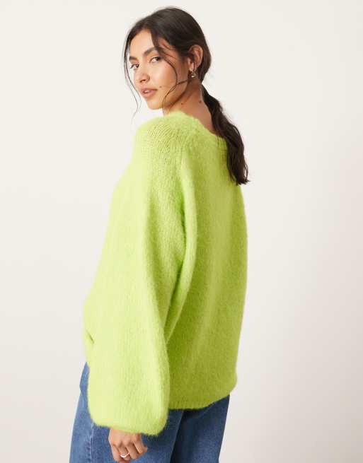 Jersey verde lima extragrande con cuello redondo de punto de ASOS EDITION, 3 de 4