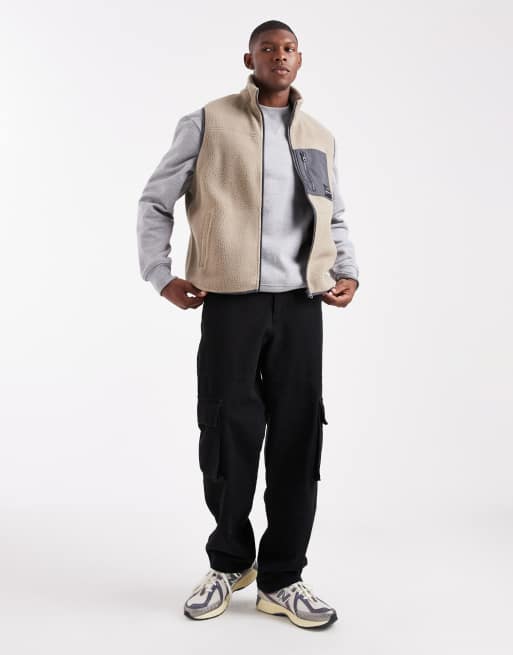 JJ Rebel – Beige väst med dragkedja i fleece, 2 av 5
