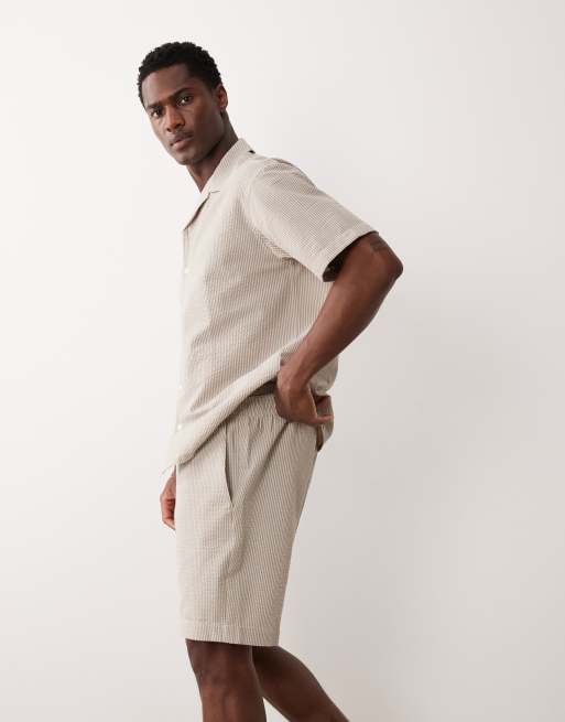 JJ Rebel - Gestreepte seersucker short in beige, deel van co-ord set, 3 van 5
