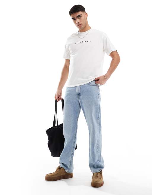 JJ Rebel - Hvid oversized T-shirt med logo på brystet, 3 af 4