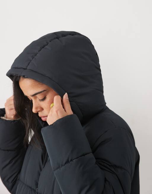 JJ Rebel long puffer jacket in black, 2 of 4
