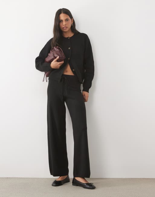 JJ Rebel long sleeved knitted cardigan in black, 3 of 4