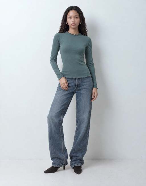 JJ Rebel long sleeved lettuce hem top in green, 7 of 10