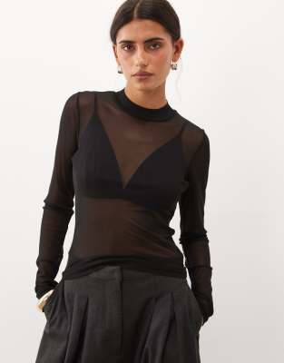 Jj Rebel Long Sleeved Mesh Top In Black