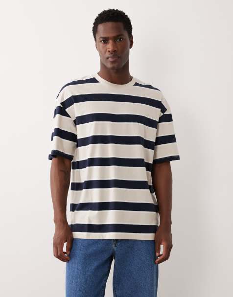 JJ Rebel - Oversized gestreept T-shirt in gebroken wit en marineblauw - view 1