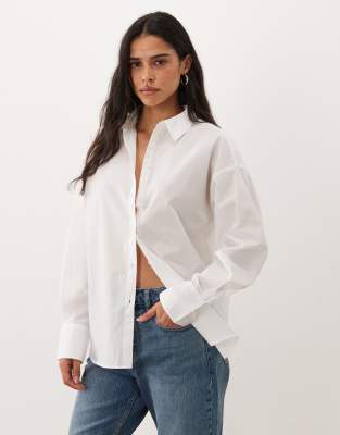 Jj Rebel Poppy Oversized Long Sleeved Shirt In White