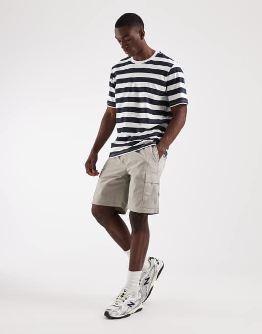 JJ Rebel regular fit t-shirt in cream navy stripe, 2 of 5