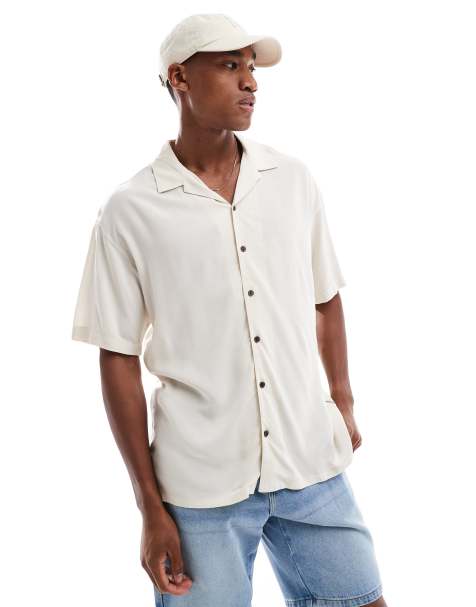 JJ Rebel revere collar shirt in cream - view 1