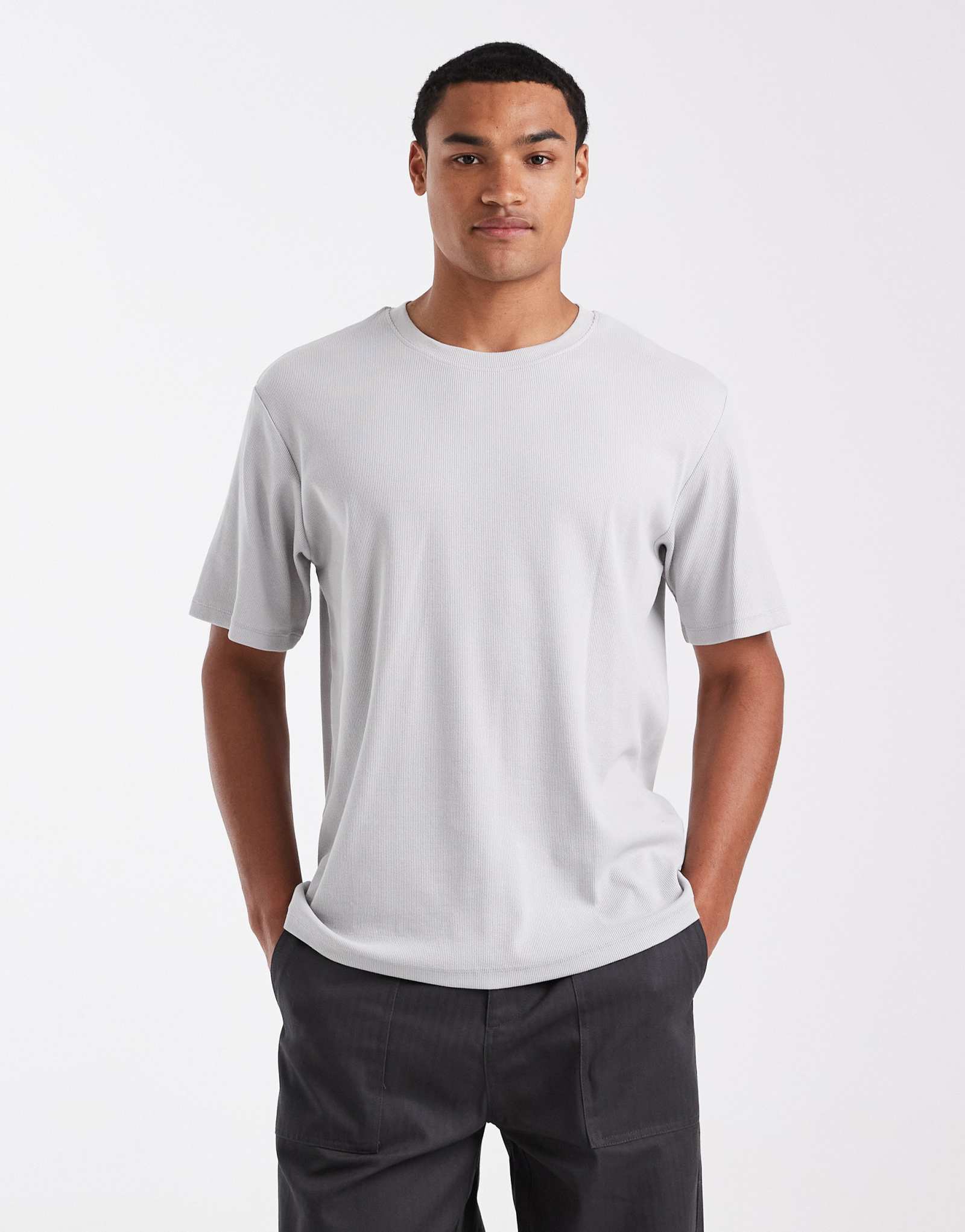 Ребристая футболка JJ Rebel светло-серого цвета