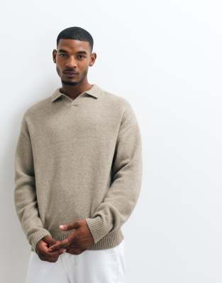 Jj Rebel Split Neck Sweater In Neutral