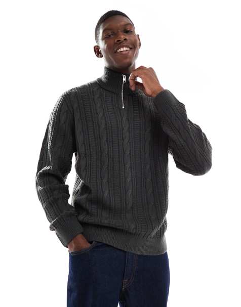 JJ Rebel – Strickpullover in Dunkelgrau mit Zopfmuster und kurzem Reißverschluss - view 1