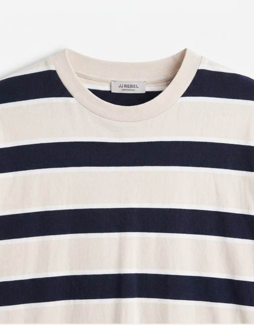 JJ Rebel – T-shirt oversize w kolorze złamanej bieli w granatowe paski, 9 z 9