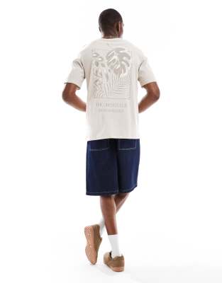 T-shirt with back leaf print in cream-White
