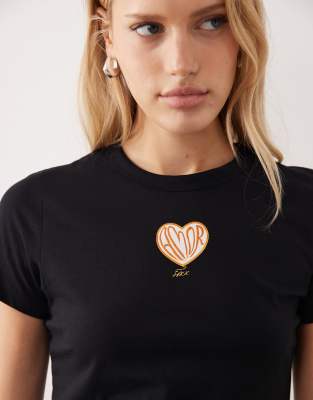 Jjxx Amour Patch Baby Tee In Black