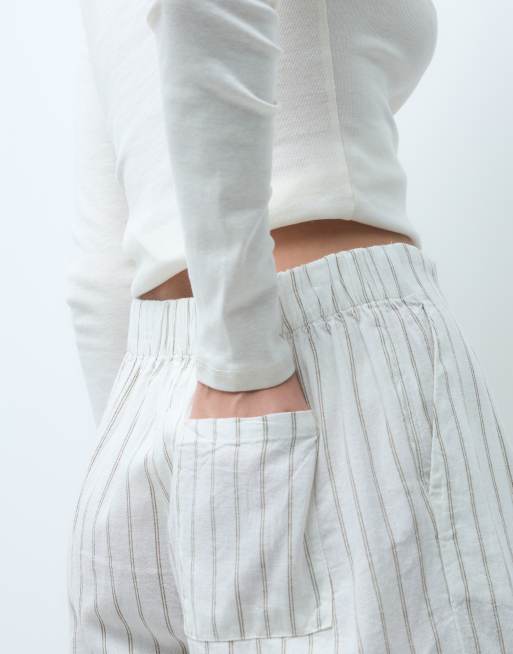 JJXX co ord linen blend stripe shorts in white, 4 of 5