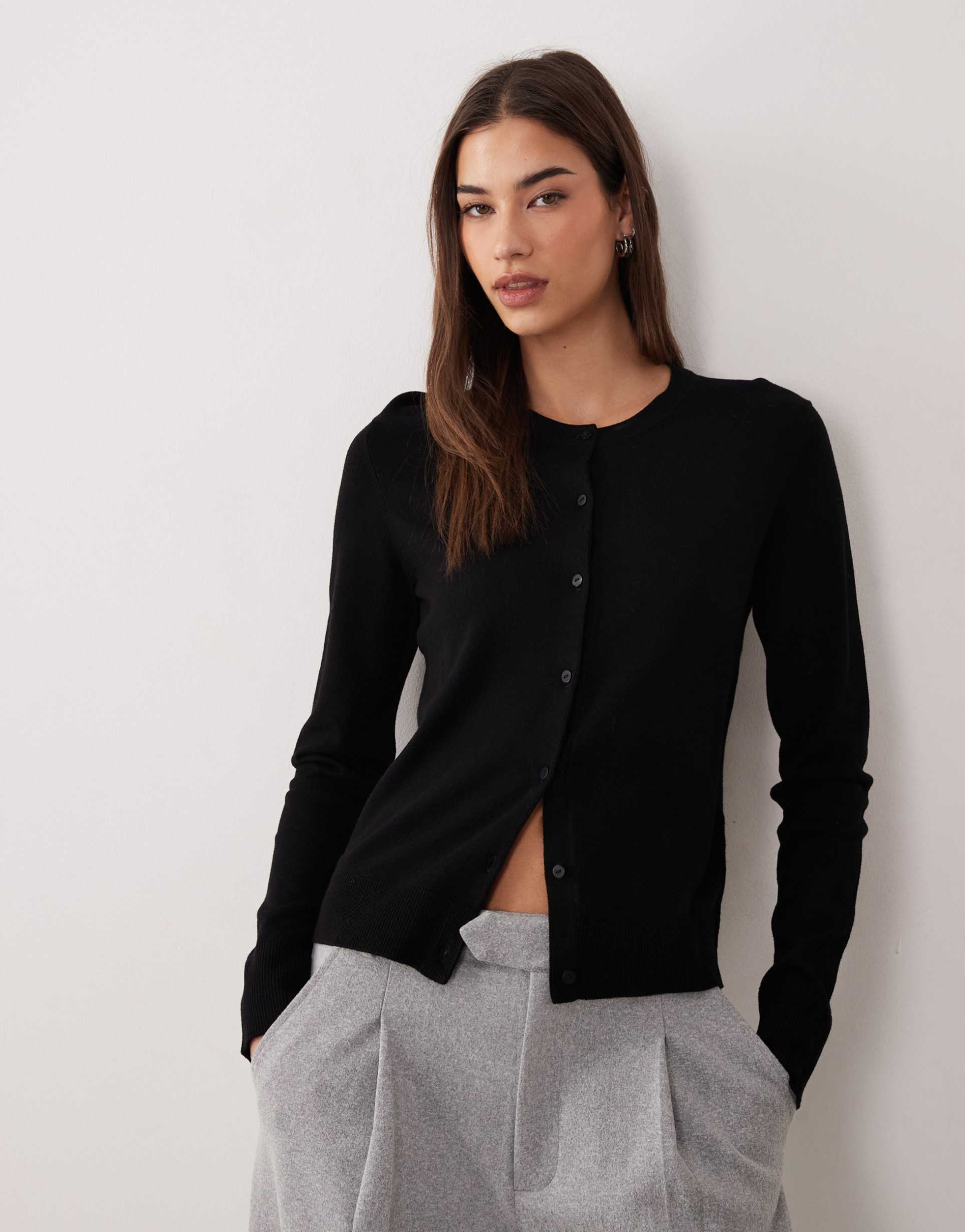 jjxx crew neck knit cardigan in black