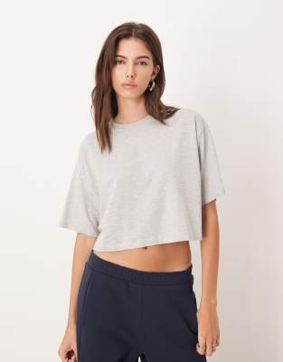 JJXX - Cropped-T-Shirt in Hellgrau mit Oversize-Passform