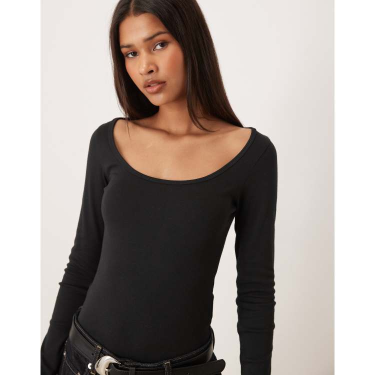 210075647-1-black?$n_750w$&wid