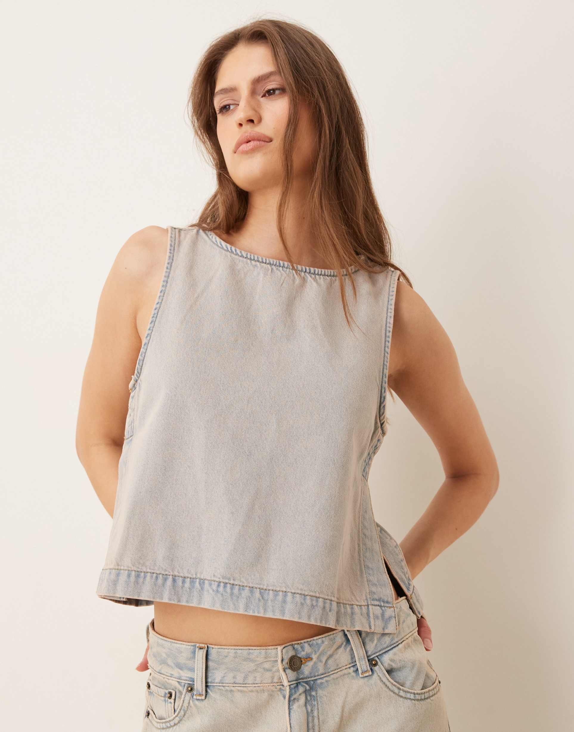 jjxx denim top with side detail in light blue wash - part of a set