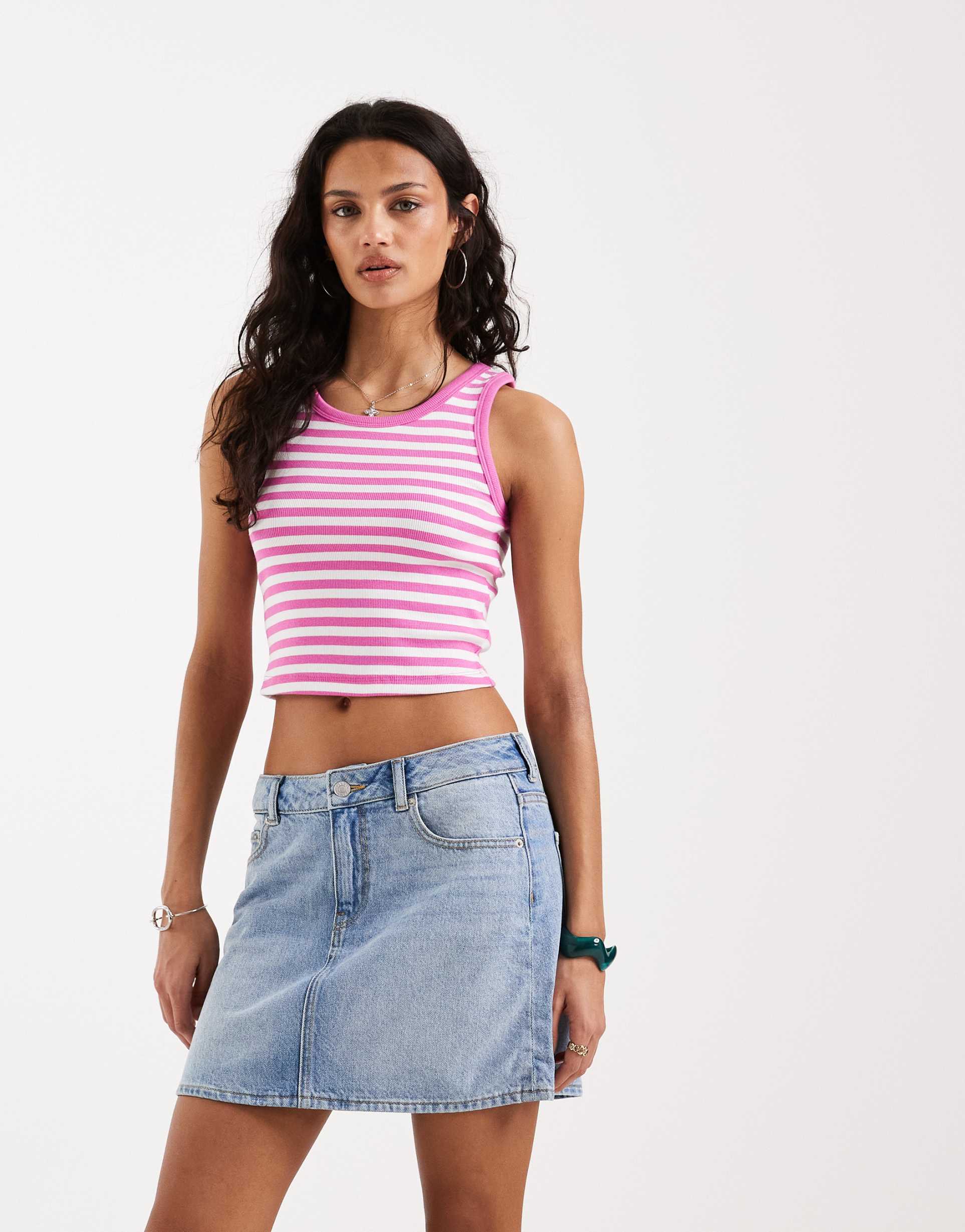 jjxx fallon ribbed cropped tank top in pink stripes