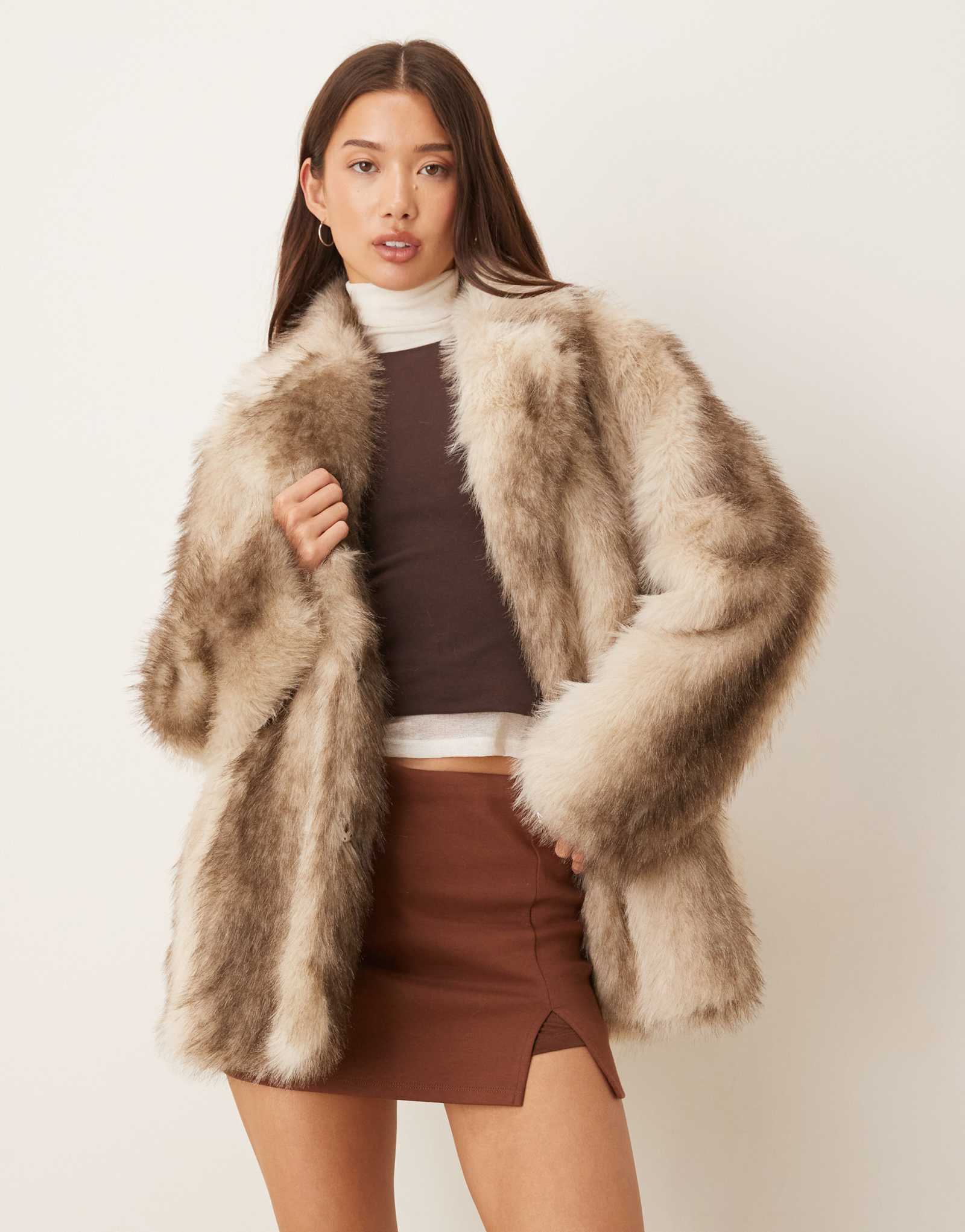 Куртка из искусственного меха JJXX кремового цвета