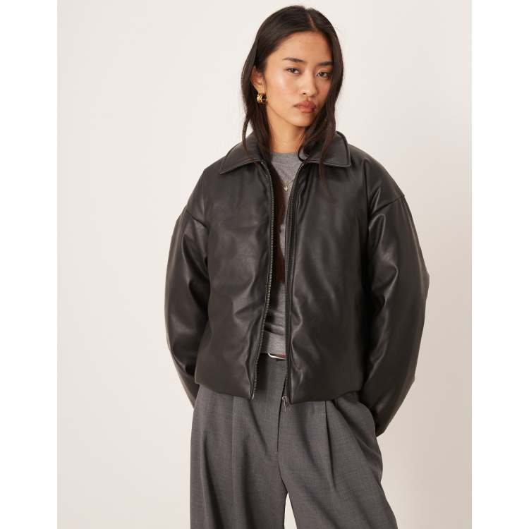 208900770-1-black?$n_750w$&wid