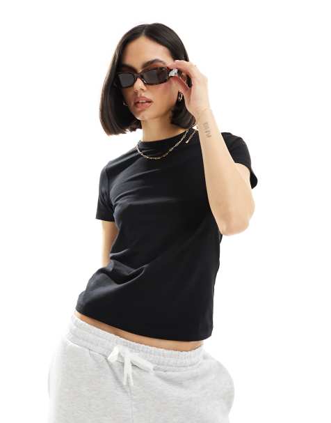 JJXX fitted t-shirt in black - view 1