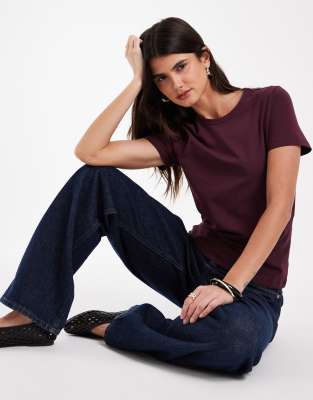 Jjxx Fitted T-shirt In Burgundy