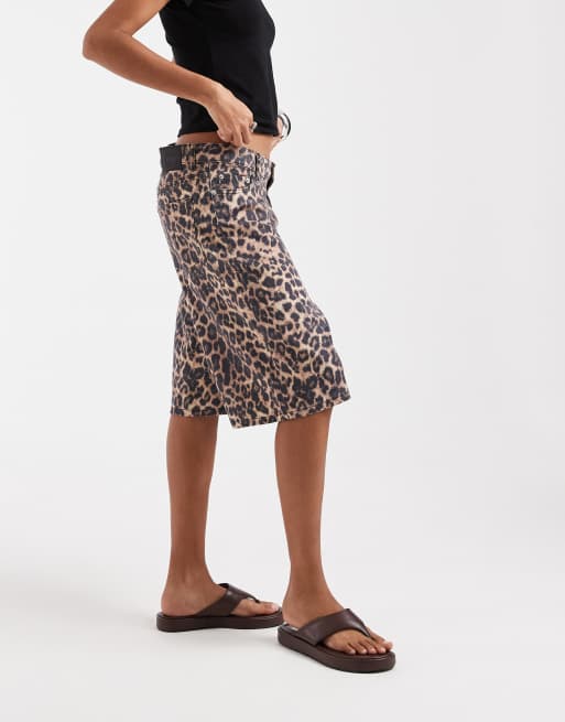 JJXX – Flerfärgade, leopardmönstrade, långa shorts, 2 av 5