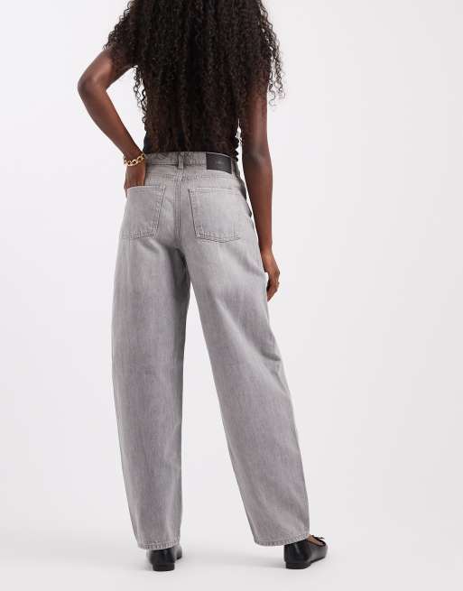 JJXX Fuji barrel fit jeans in light grey, 2 of 5