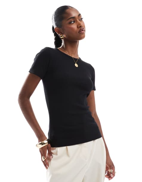 JJXX - Geribbeld T-shirt in zwart - view 1