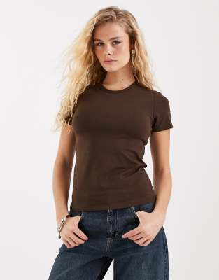 Jjxx Gigi Fitted T-shirt In Brown