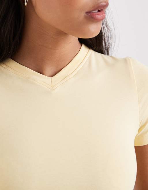 JJXX – Gigi – Gul t-shirt med v-ringning, 3 av 4