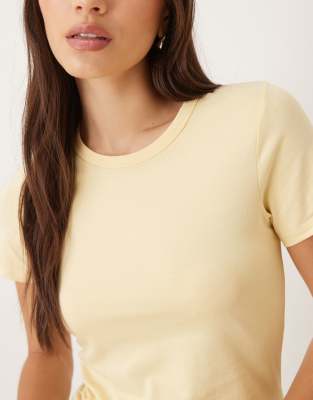 Jjxx Gigi T-shirt In Yellow