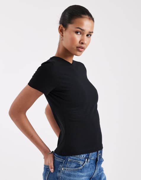 JJXX – Gigi – T-Shirt in Schwarz mit V-Ausschnitt - view 1