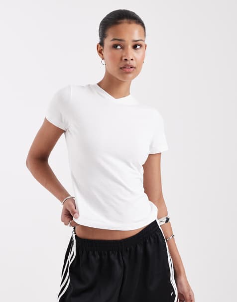 JJXX – Gigi – T-Shirt in Weiß mit V-Ausschnitt - view 1