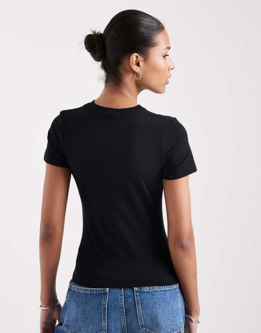 JJXX Gigi v neck tee in black, 3 of 4