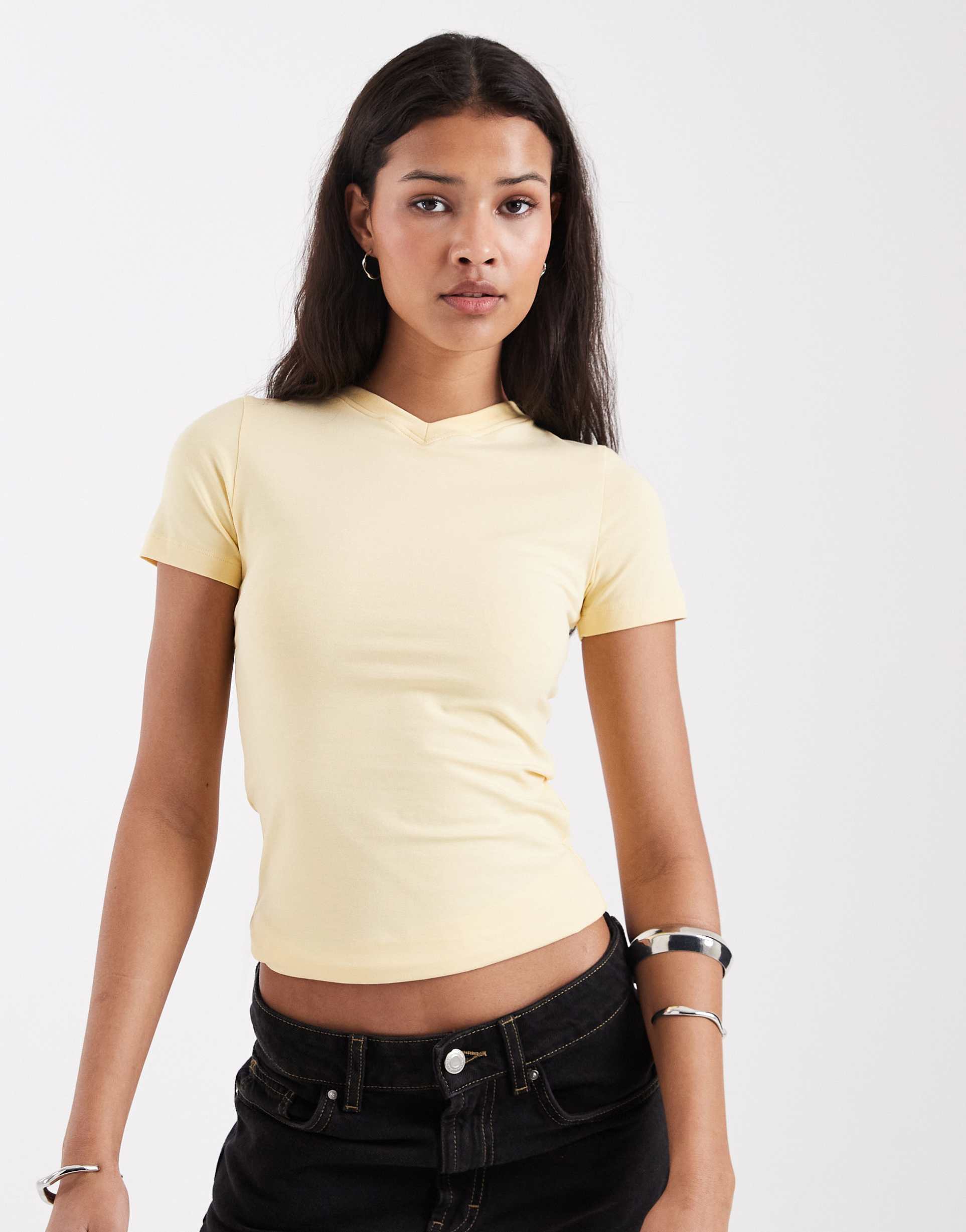 jjxx gigi v-neck tee in yellow