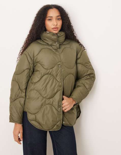 JJXX - Grøm oversized jakke med høj hals og vatteringer - view 1