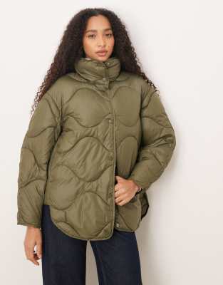 JJXX - Hochgeschlossene Oversize-Steppjacke in Grün