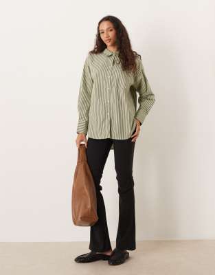 JJXX - Jamie - Oversize-Hemdbluse in gestreiftem Grün