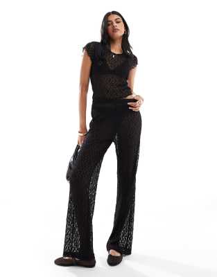 lace straight leg pants in black