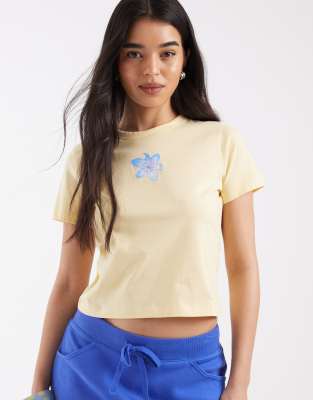 JJXX large flower print baby tee in yellow butter yellow